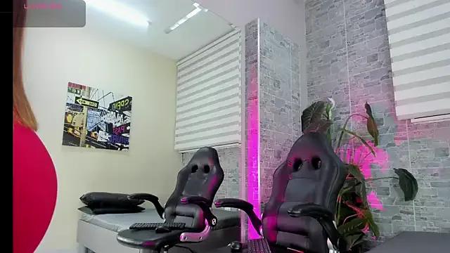 MiaCassel from StripChat is Freechat