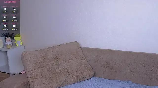 miacuteeee from StripChat is Freechat