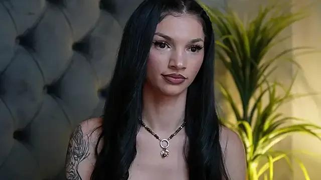 MiamiCoffee from StripChat is Freechat