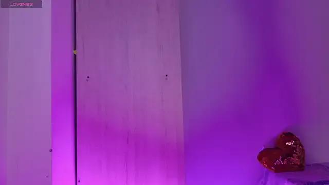 Checkout girls naked models with similar nickname. Cute sexy Free Models.