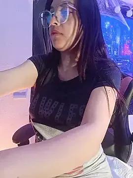 MiaStarts from StripChat is Freechat