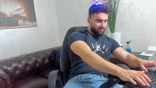 MicahLane from StripChat is Freechat