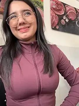 Michelle_Zoe from StripChat is Freechat