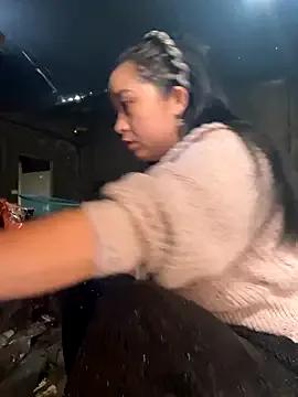 miemie-xx from StripChat is Freechat