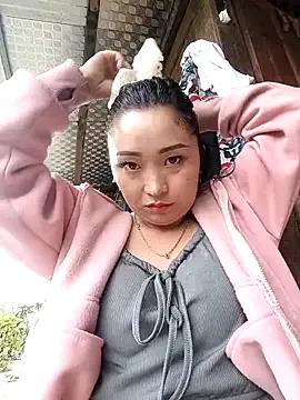 Miemie-xx from StripChat