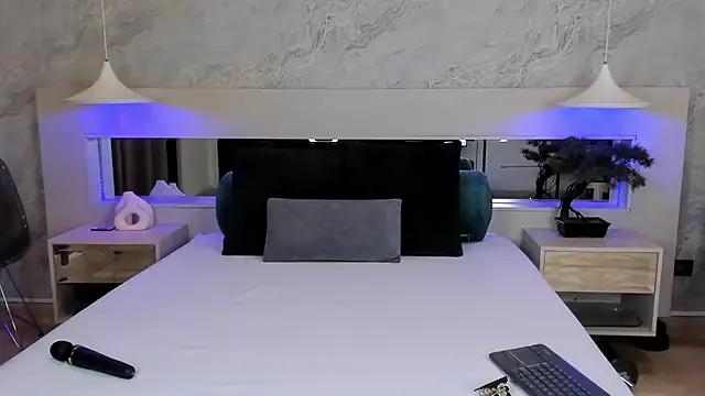 miia_hills from StripChat is Freechat