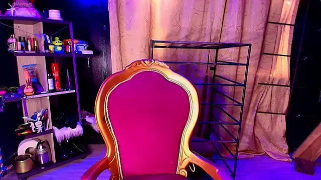 Miilaa___ from StripChat is Freechat