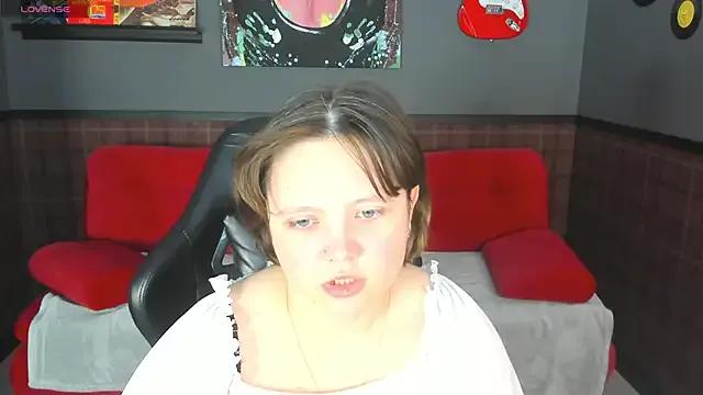Mila__Cutee from StripChat is Freechat