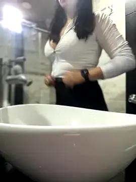 Mila_LS from StripChat is Freechat