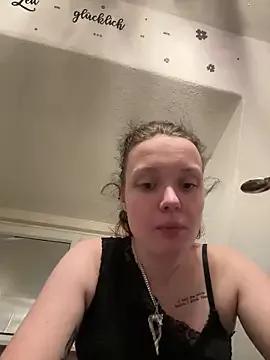 milabandolero from StripChat is Freechat