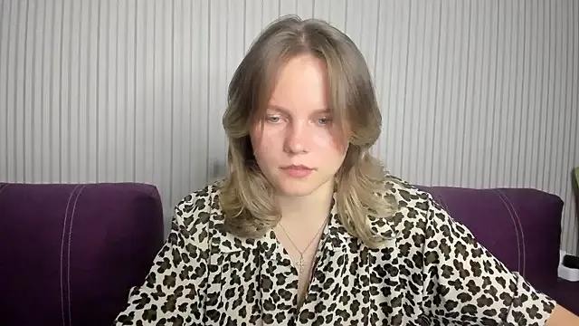 milalapka from StripChat is Freechat