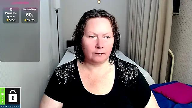 milf_hornys from StripChat is Freechat
