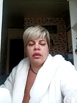 MilkySky from StripChat is Freechat