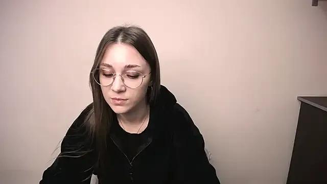 MillaTems_ from StripChat is Freechat