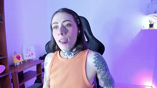 millyInk from StripChat is Freechat
