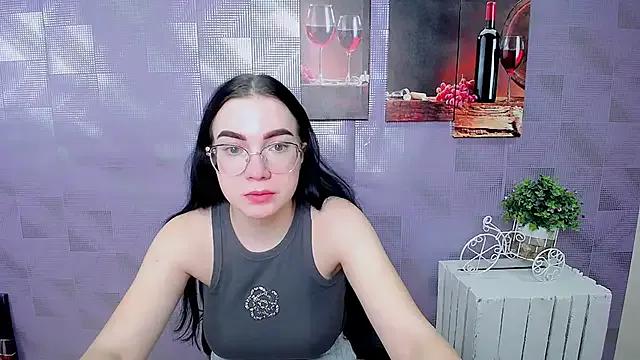 MiraBabe_ from StripChat is Freechat