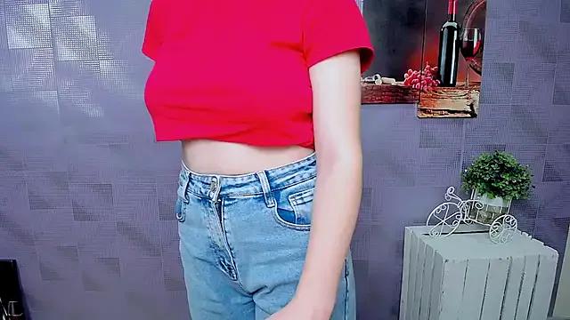 MiraBabe_ from StripChat is Freechat