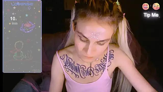 Checkout girls naked models with similar nickname. Cute sexy Free Models.