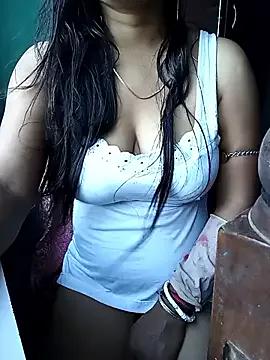 Miss_anu from StripChat