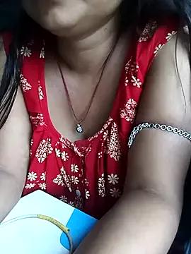 Miss_anu from StripChat