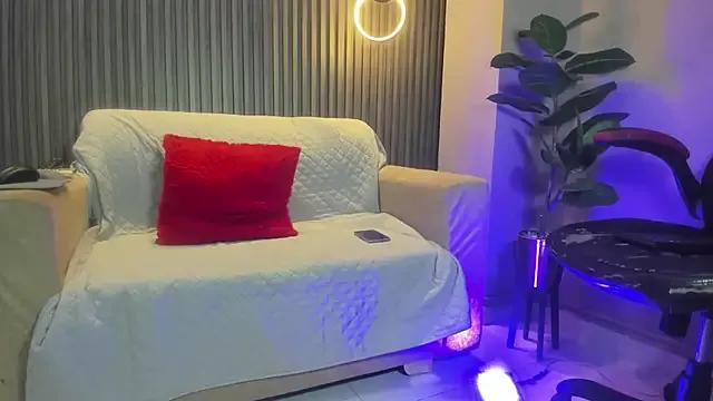 Miss_charlott12 from StripChat