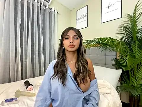 miss_glenda from StripChat is Freechat