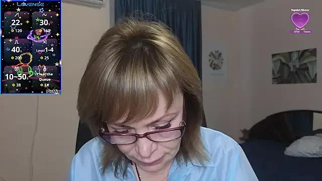 Miss_Moren from StripChat is Freechat
