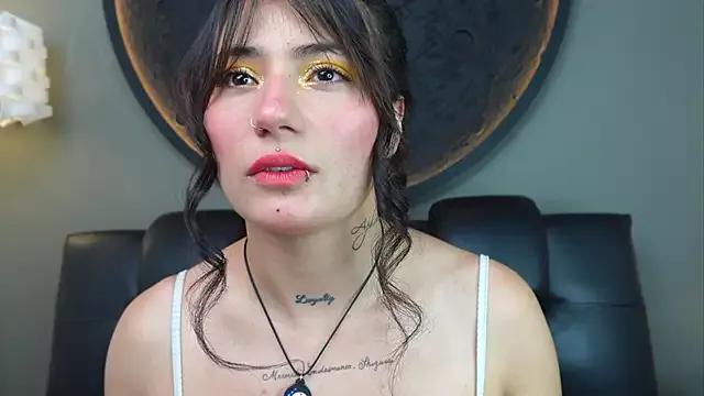 Checkout girls naked models with similar nickname. Cute sexy Free Models.