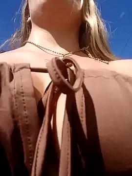Misscata1106 from StripChat