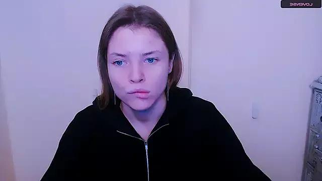 Checkout girls naked models with similar nickname. Cute sexy Free Models.