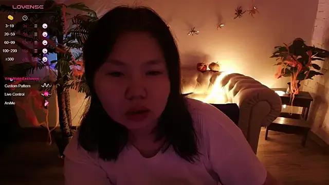 Moana_light from StripChat is Freechat