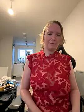 MollyWest_ from StripChat is Freechat