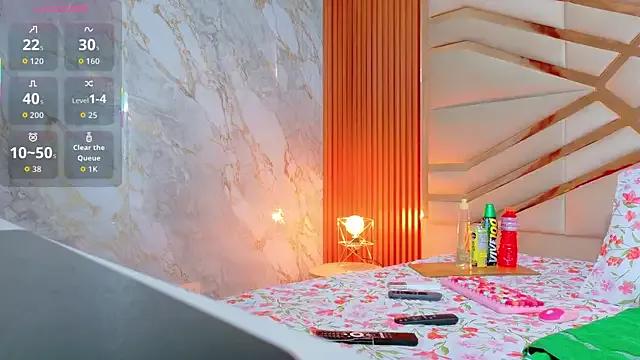 Mommywebcam from StripChat