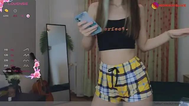 monikavenom from StripChat is Freechat