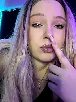 Monna_Krrristal from StripChat is Freechat