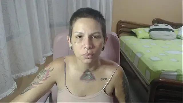 Moon_cat85 from StripChat