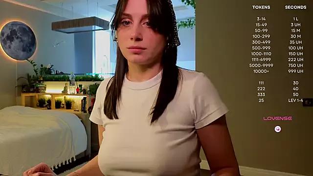 Moon_deity_ from StripChat