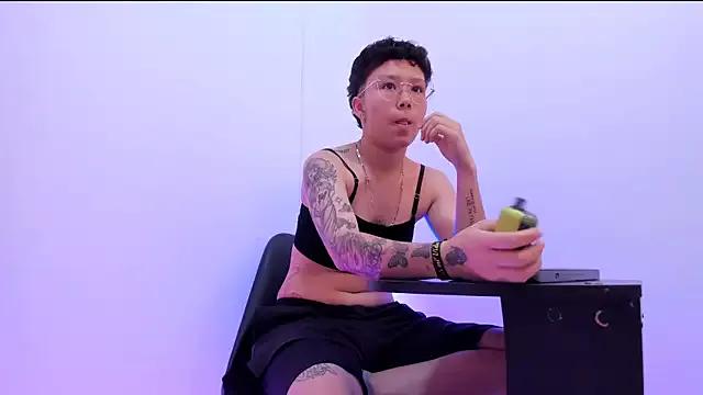 MoonKitty1 from StripChat