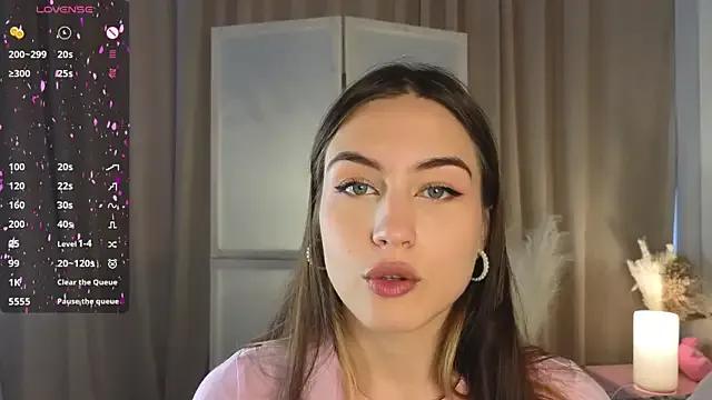 Moonlight1Sonata1 from StripChat is Freechat