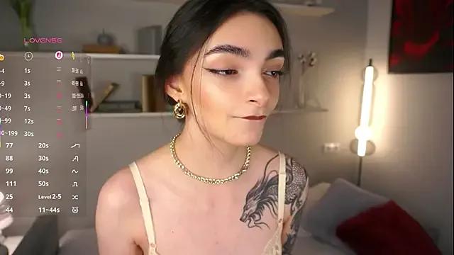 Morena_Dolce from StripChat is Freechat