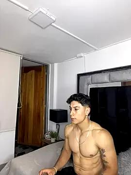 MR_MUSCLE from StripChat