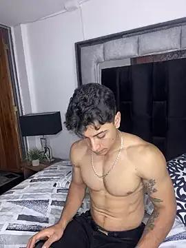 MR_MUSCLE from StripChat