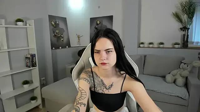 murka_milka from StripChat is Freechat