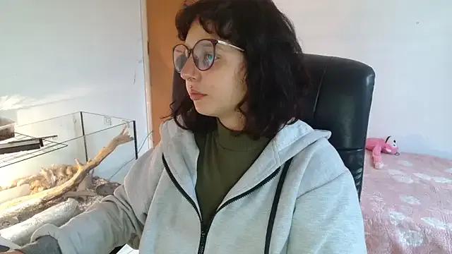 Myamillor from StripChat