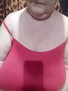 MyHoneyKira from StripChat is Freechat