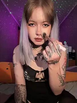 n1ghtcloud from StripChat is Freechat
