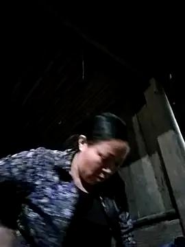 Nadia-a from StripChat is Freechat