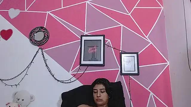 nahomievans20 from StripChat is Freechat