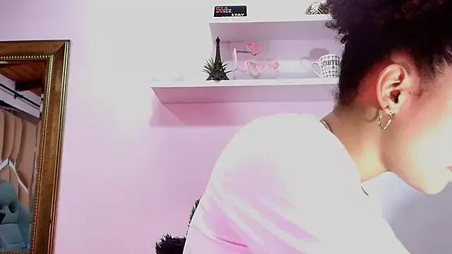 naia_blessed from StripChat