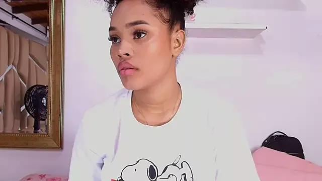 naia_blessed from StripChat